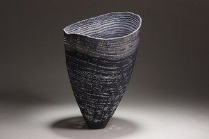 Grand vase noir/gris évasé